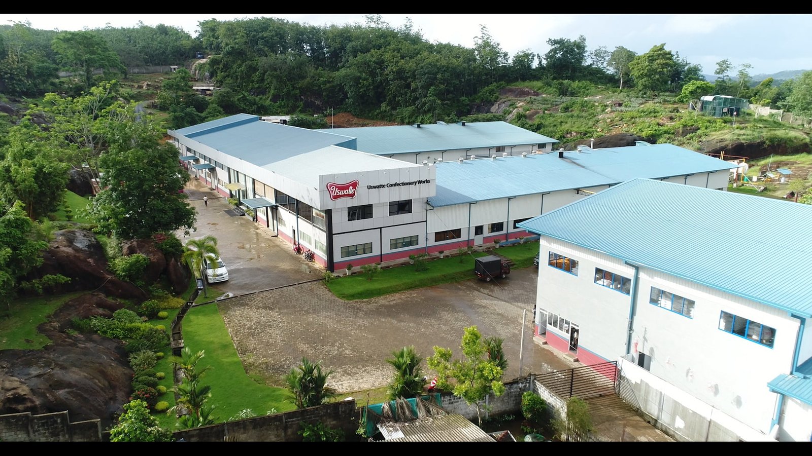 Uswatte Confectionery launches Asia’s first ever multi-grain nutritional cracker blended with 9 grains – ‘Manna’