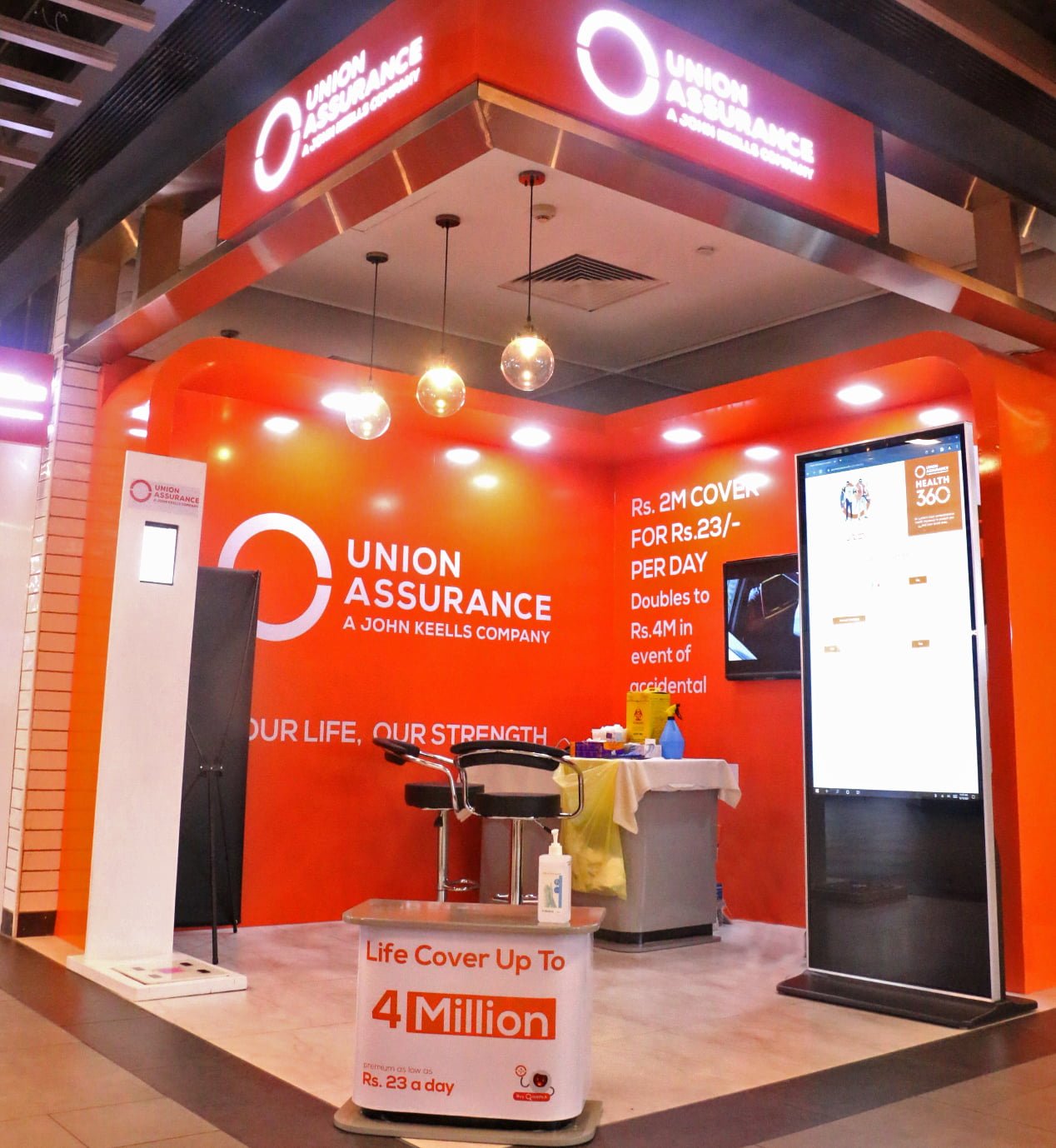 It’s a 360 Festive Season with Union Assurance at One Galle Face Mall