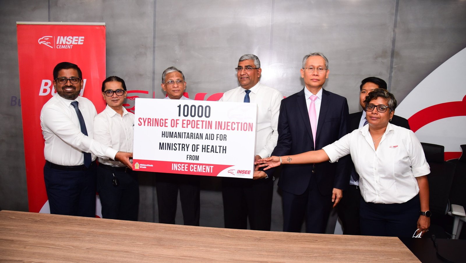 INSEE Cement இலங்கையில் இரத்த சோகை சிறுநீரக நோயாளிகளுக்கு 10,000 EPO தடுப்பூசிகளை நன்கொடையாக வழங்கியுள்ளது