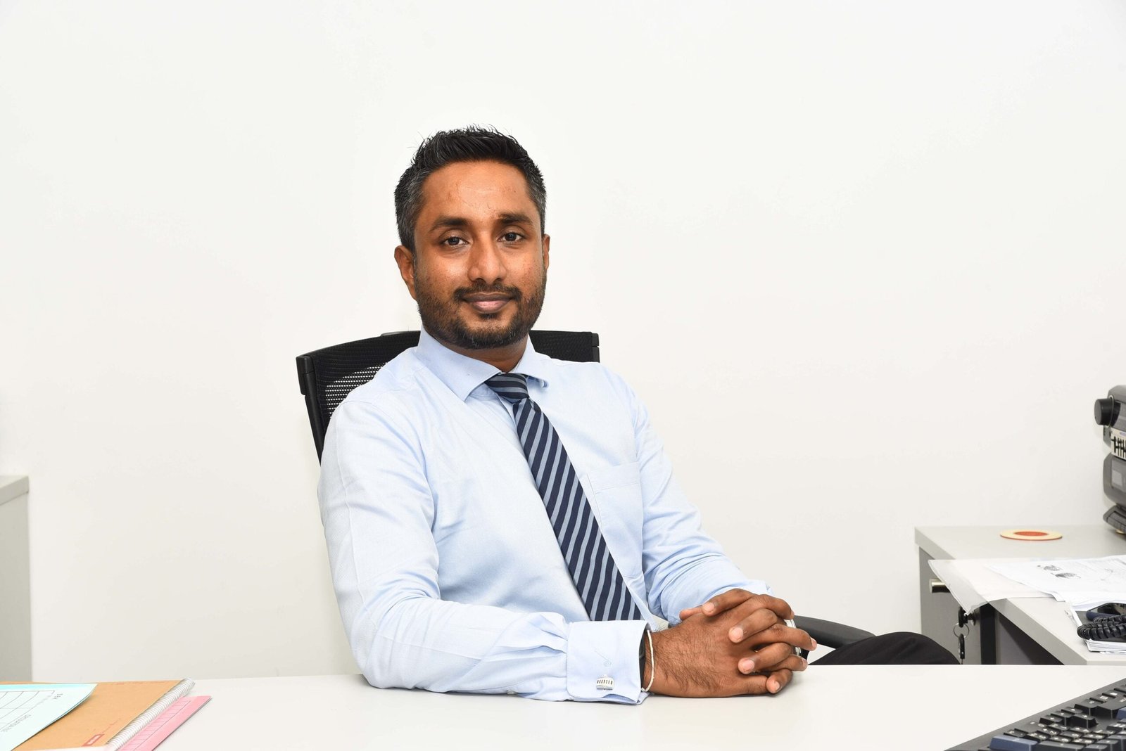 Seylan Cards Light Up GLOMARK Online with Happy Hour