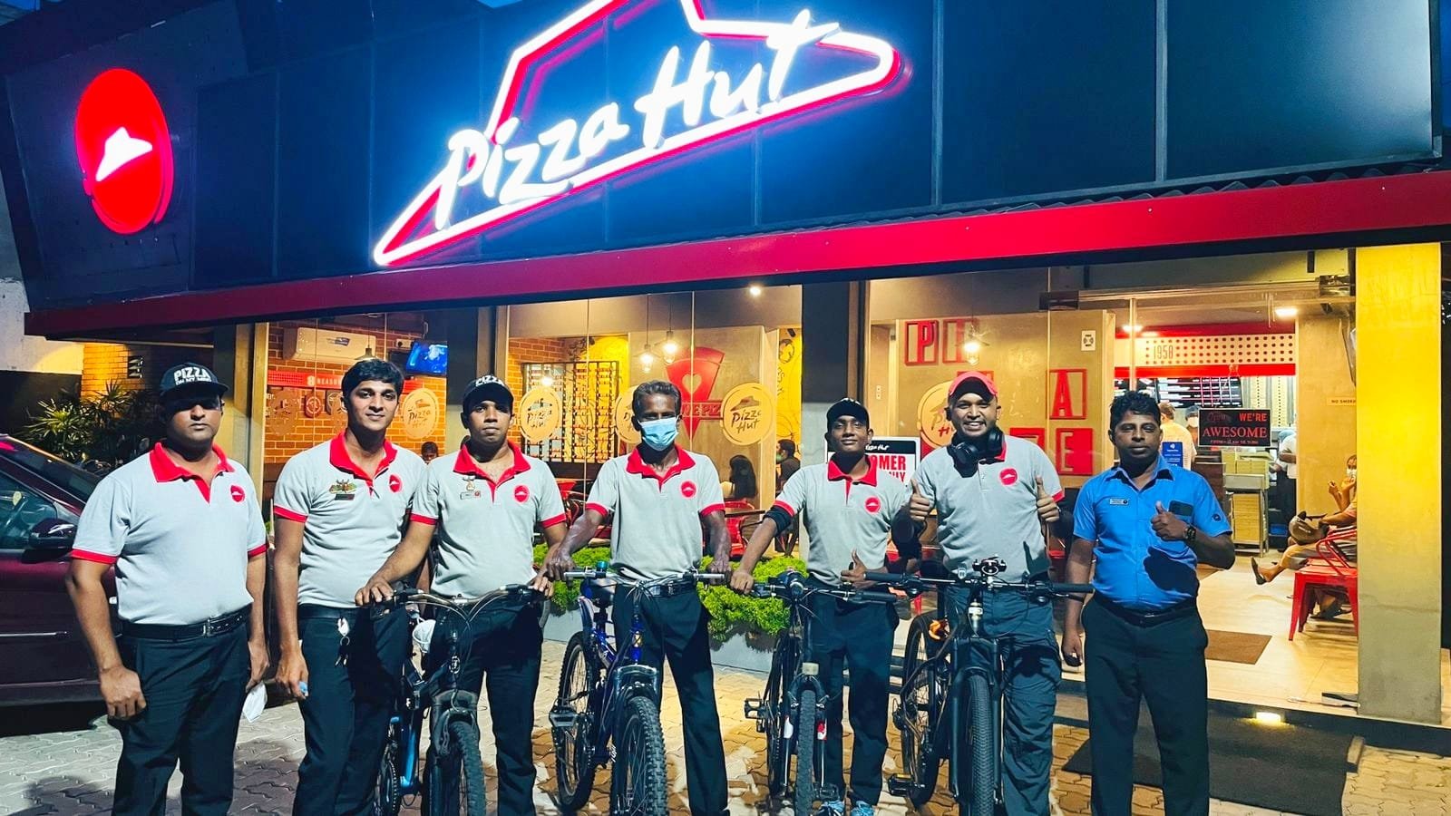 Pizza Hut SL launches the ‘Hut Cyclist’ initiative to strengthen delivery during crisis