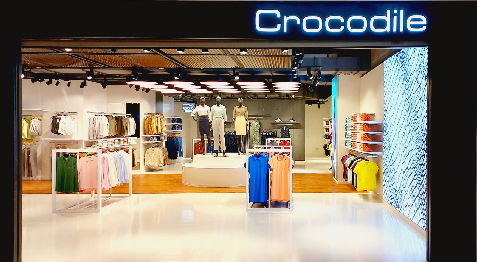 Crocodile launches an exclusive store for Women at the One Galle Face Mall