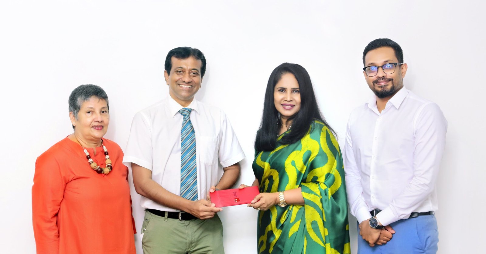 AIA partners Lanka Alzheimer’s Foundation (LAF) in support of raising awareness