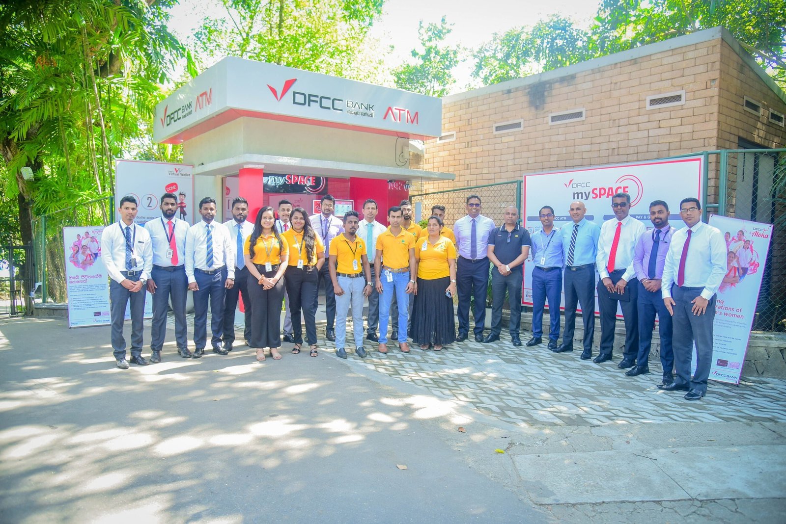 DFCC Bank Unveils MySpace Self Banking Kiosk at MAS Intimates Thurulie