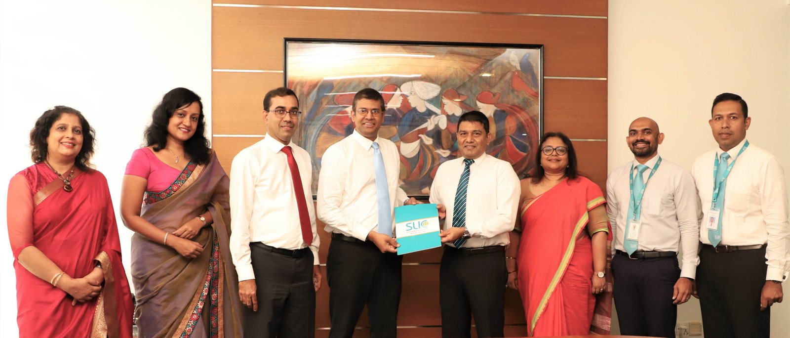 Sri Lanka Insurance enters in to a strategic Bancasurance partnership with Seylan Bank