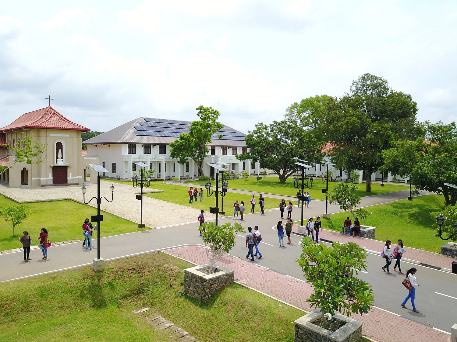 BCI Campus Helps Students to Apply for Interest-Free Loans