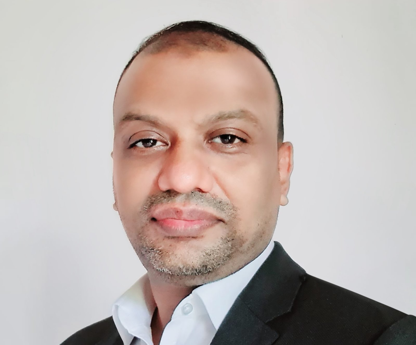 Driving Customer-Centric Innovation in Challenging TimesBy Sabry Ansar, Director, Head of CE Business – Samsung Electronics, Sri Lanka and Maldives