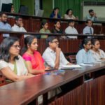 Barcodes වල සිට QR කේත දක්වා: ක්රම ක්රමයෙන් වෙනස්වන යුරෝපා සංගමයේ රෙගුලාසි මධ්යයේ ඇඟලූම් කර්මාන්තය GS1 ප්රමිතීන් අනුගමනය කරයි