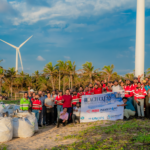 INSEE Ecocycle පරිසර සුරක්ෂිතාව වෙනුවෙන් වෙරළ පිරිසිදු කිරීමේ මෙහෙවරක