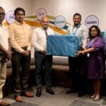 හේමාස් කන්සියුමර් බ්රෑන්ඩ්ස් විසින් උතුරු නැගෙනහිර ගංවතුර ආපදාවට ලක්වූවන්ට සහන ලබා දීම සඳහා, සර්වෝදය ශ්රමදාන ව්යාපාරයේ ආපදා කළමණාකරන ඒකකය වෙත ආධාර බෙදා දෙයි.