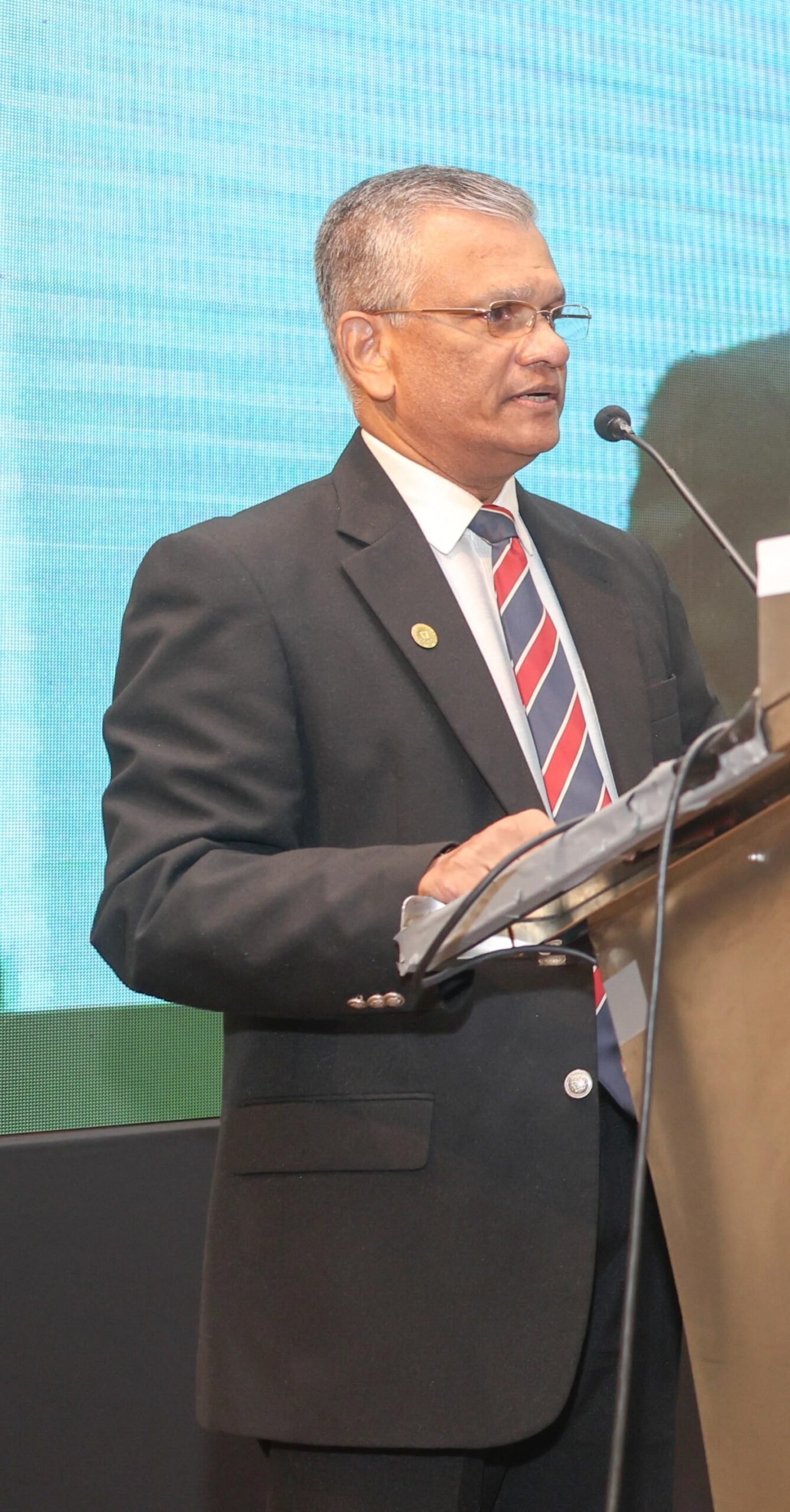 Embracing Change: Charting a Brighter Future for Sri Lanka’s Plantation Industry