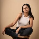 Cutting Through the Noise: How Gangulee Walpola Uses TikTok to Foster Thoughtful Conversations on Social Issues