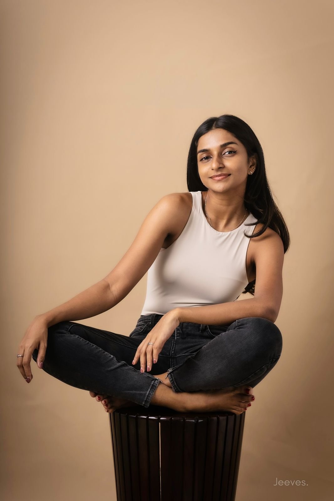 Cutting Through the Noise: How Gangulee Walpola Uses TikTok to Foster Thoughtful Conversations on Social Issues