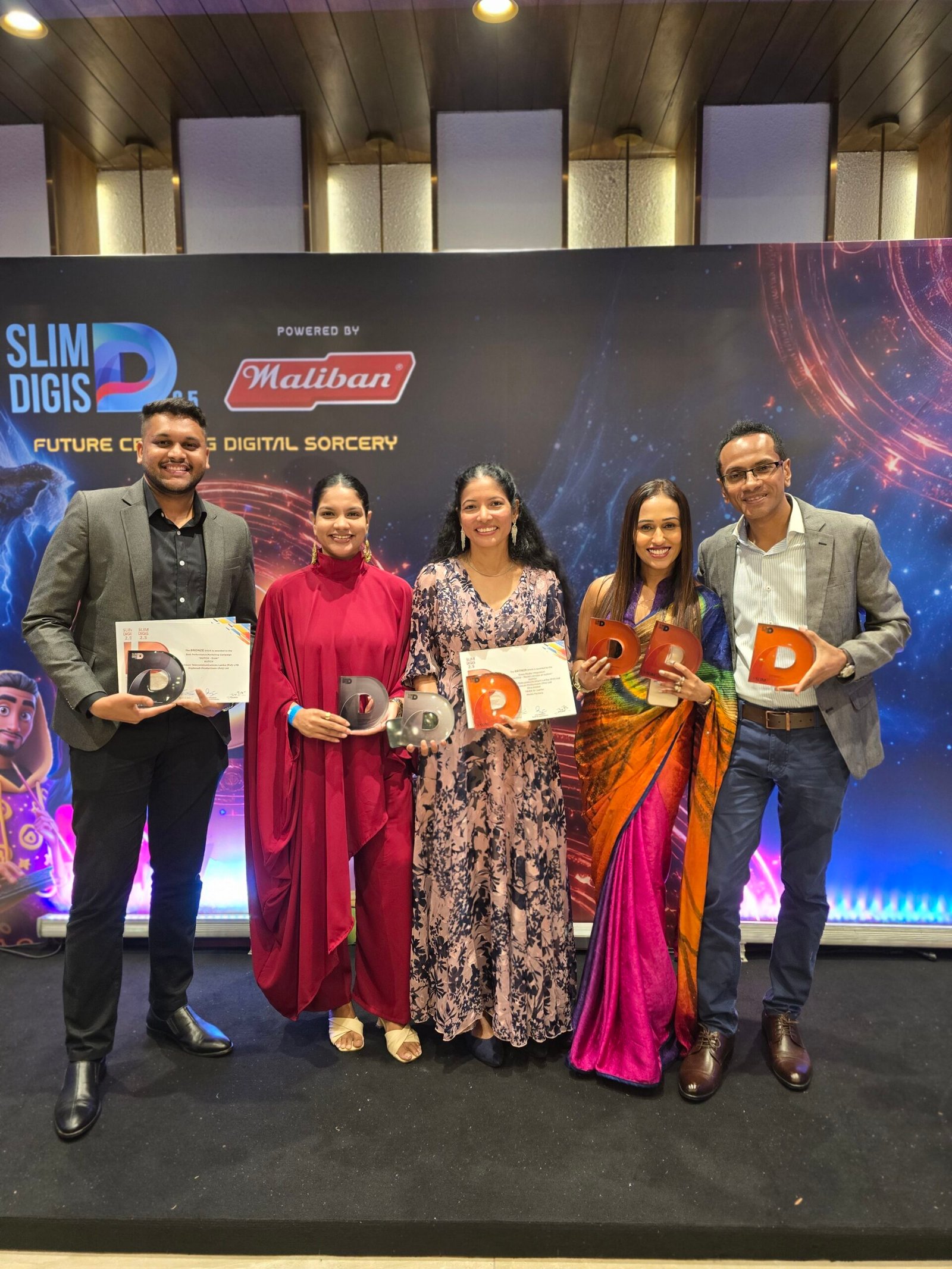 HUTCH, SLIM Digis 2.5 හිදී සම්මාන 6ක් හිමි කර ගනිමින් විදුලි සංදේශ ක්‍ෂේත්‍රයේ ප්‍රමුඛයා බවට පත්වෙයි.